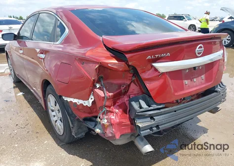 2015 Nissan Altima 2.5 from USA, damaged, VIN 1N4AL3AP7FC233010